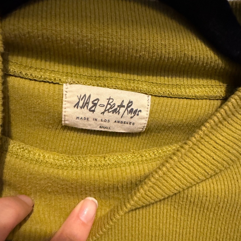 Back Beat Rags Ribbed Mockneck - Picture 2 of 2